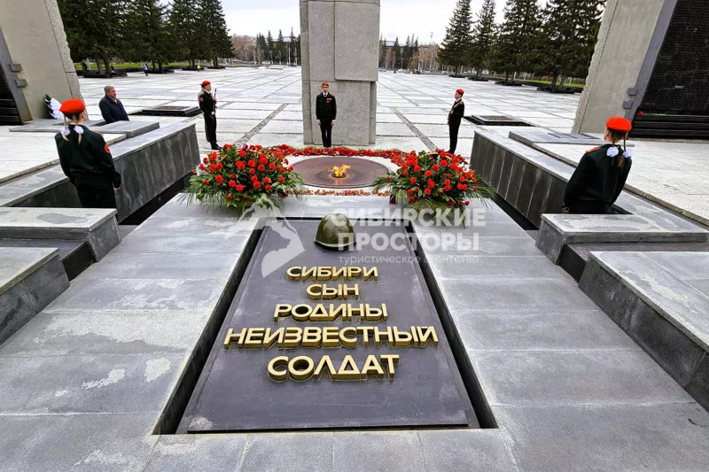 Табличка неизвестный солдат