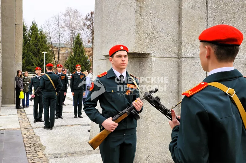 Караул вечного огня